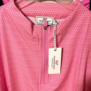 Vineyard vines performance dress.